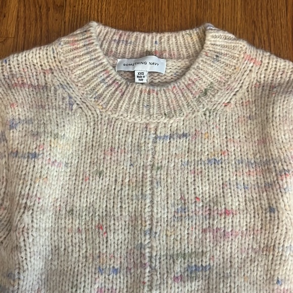 Something Navy Woman’s Pink Sweater Size XXS - Picture 2 of 5